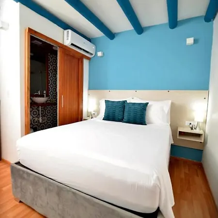 Bed & Breakfast Ca-2 En La Ciudad Amurallada De Con Piscina Y Wifi Cartagena